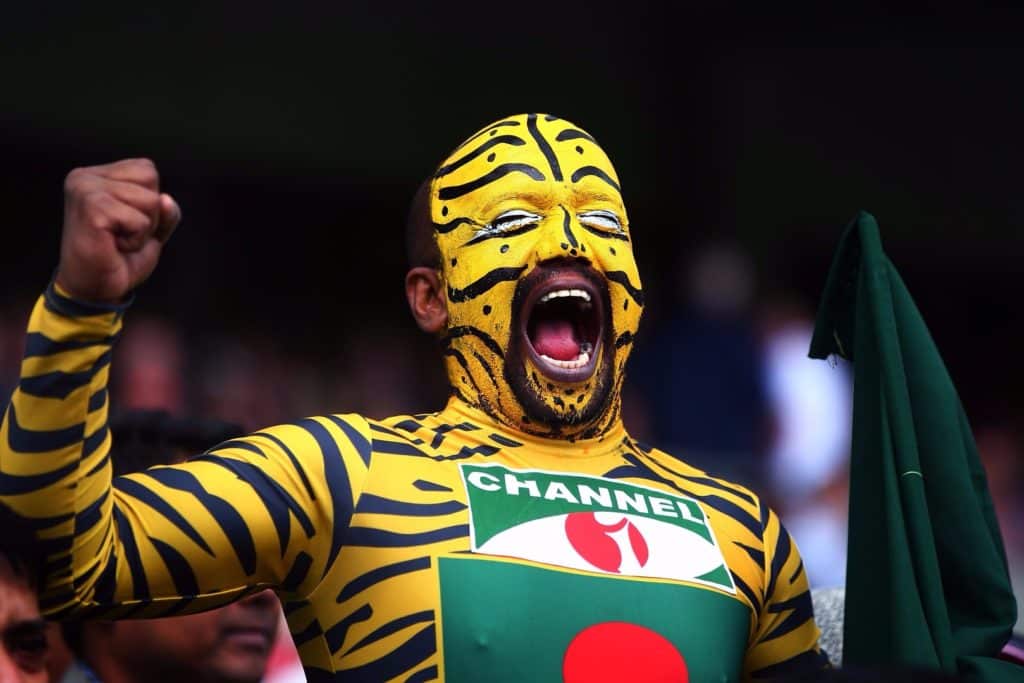 Shoaib Al Bokhari expresses his emotion from the stands
